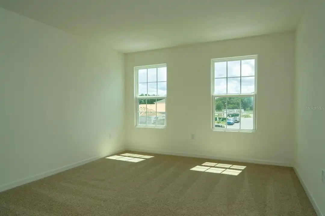 House in Davenport - View 2