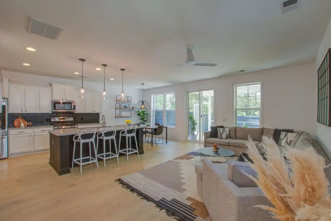 2137 Oyster Reef Ln - View 4