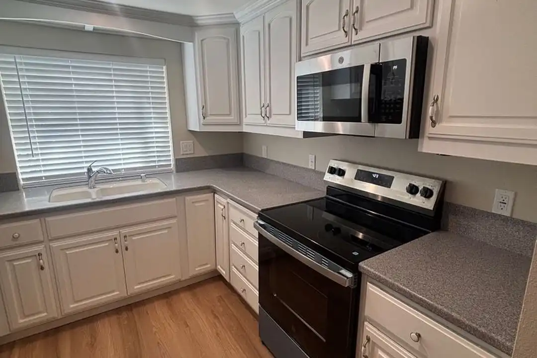 Apartment in Santa Rosa - View 3