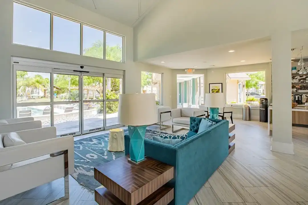 Creekfront at Deerwood – pohled 4