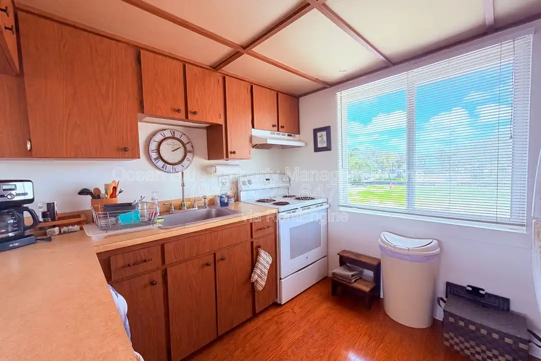 103 18th Ave unit Apartment 6-A - View 5
