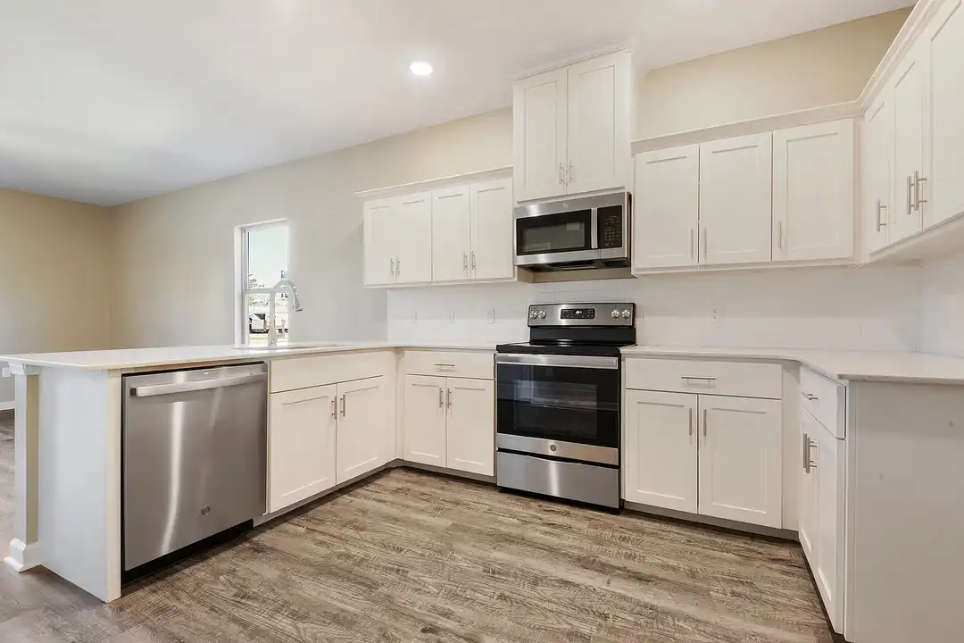 Apartment in Denham Springs - More