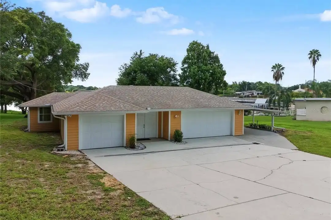 125 Lake Roy Dr – photo 1