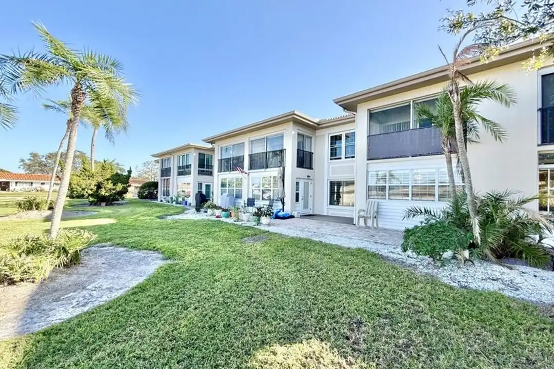 10350 Imperial Point Dr W unit 10 - View 4