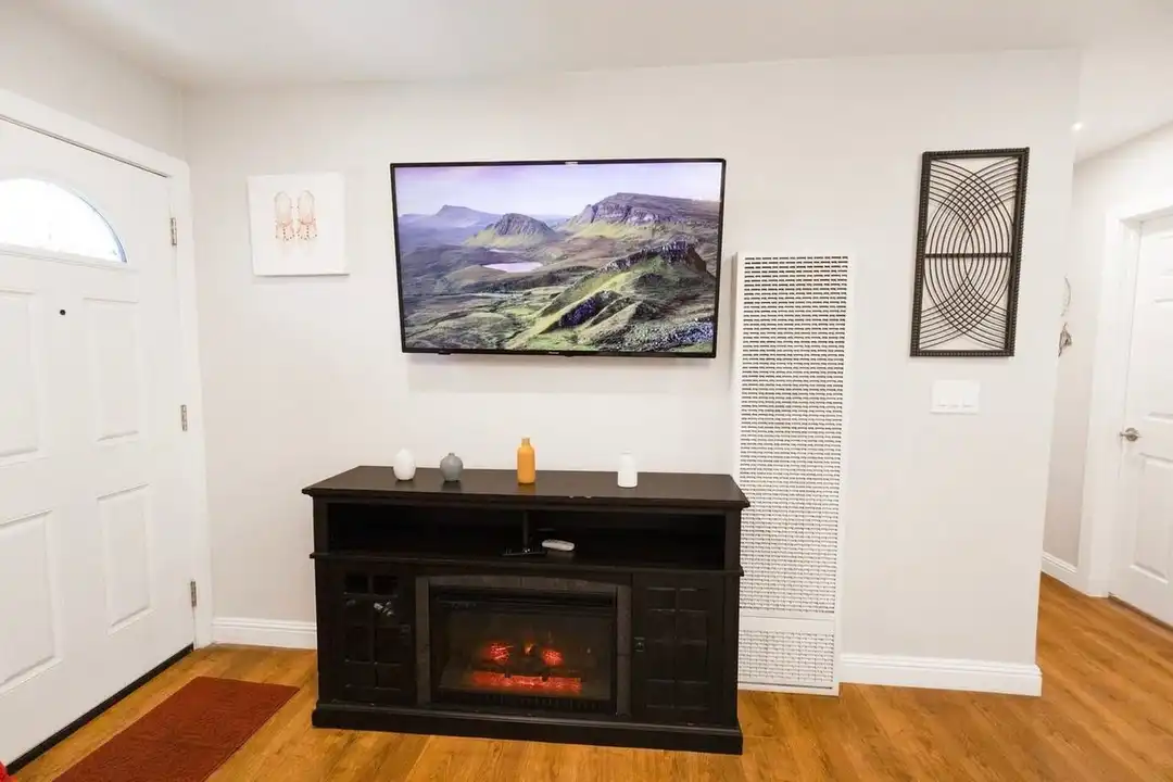 Apartment in Spring Valley - View 5