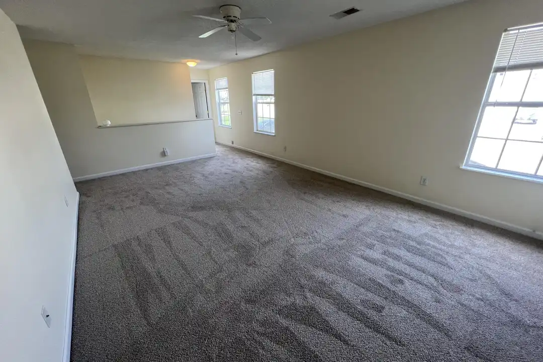 221 Fox Grove Cir unit 1 - View 6