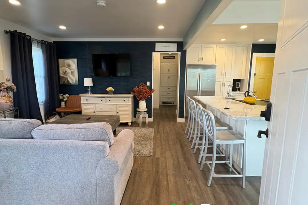 1269 W 500 S unit Birtok-500 South-1269 - View 3