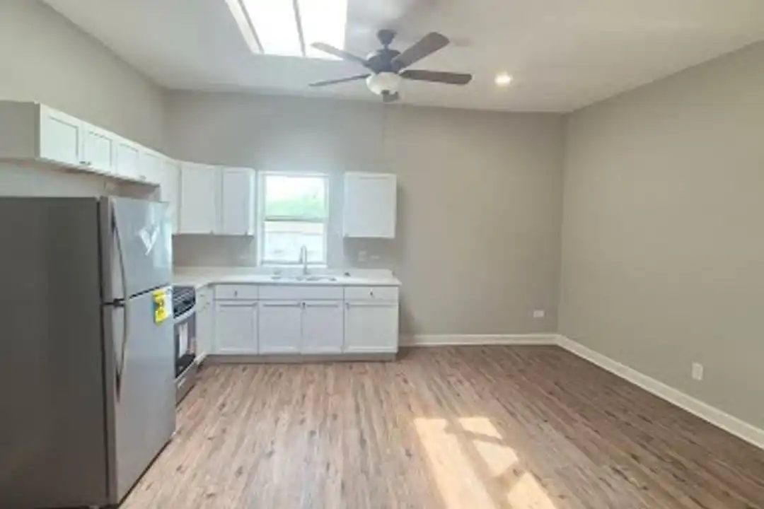 2815 W Harrison St unit 2815-1A - View 6