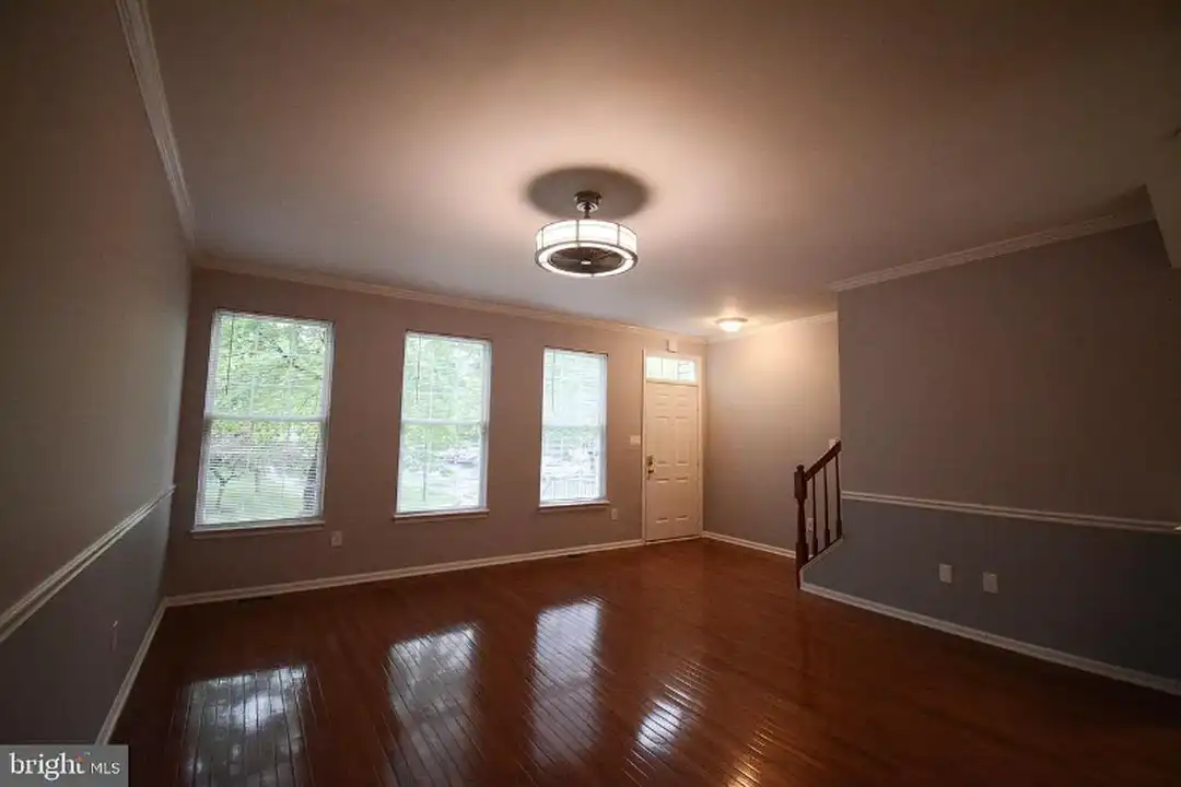 6413 McCoy Rd - View 3