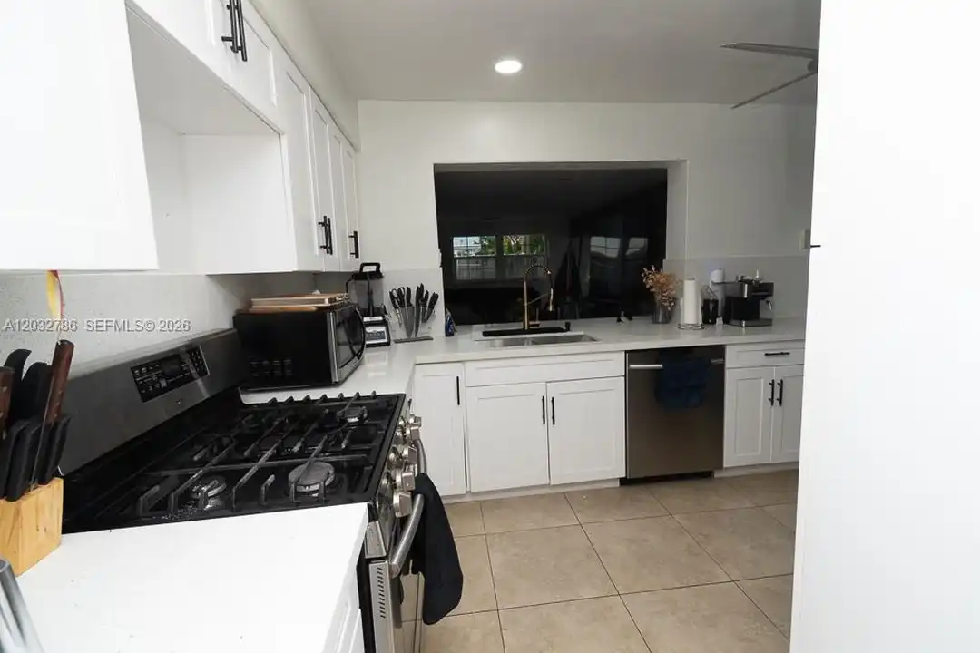 5941 NW 14th Ct unit 1 - View 5