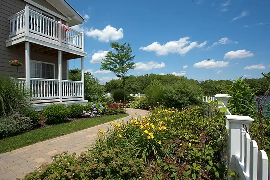 Fairfield On The Lake – photo 1 of 27