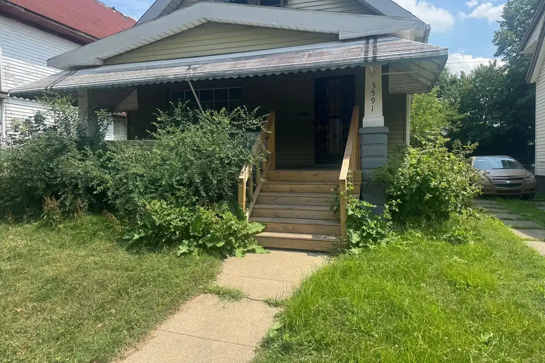 3591 E 108th St – photo 1