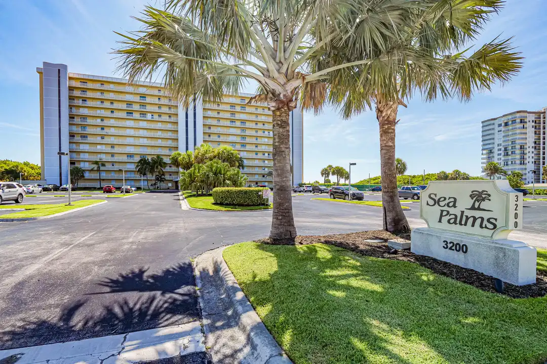 3200 N Hwy A1A unit 102 - View 4