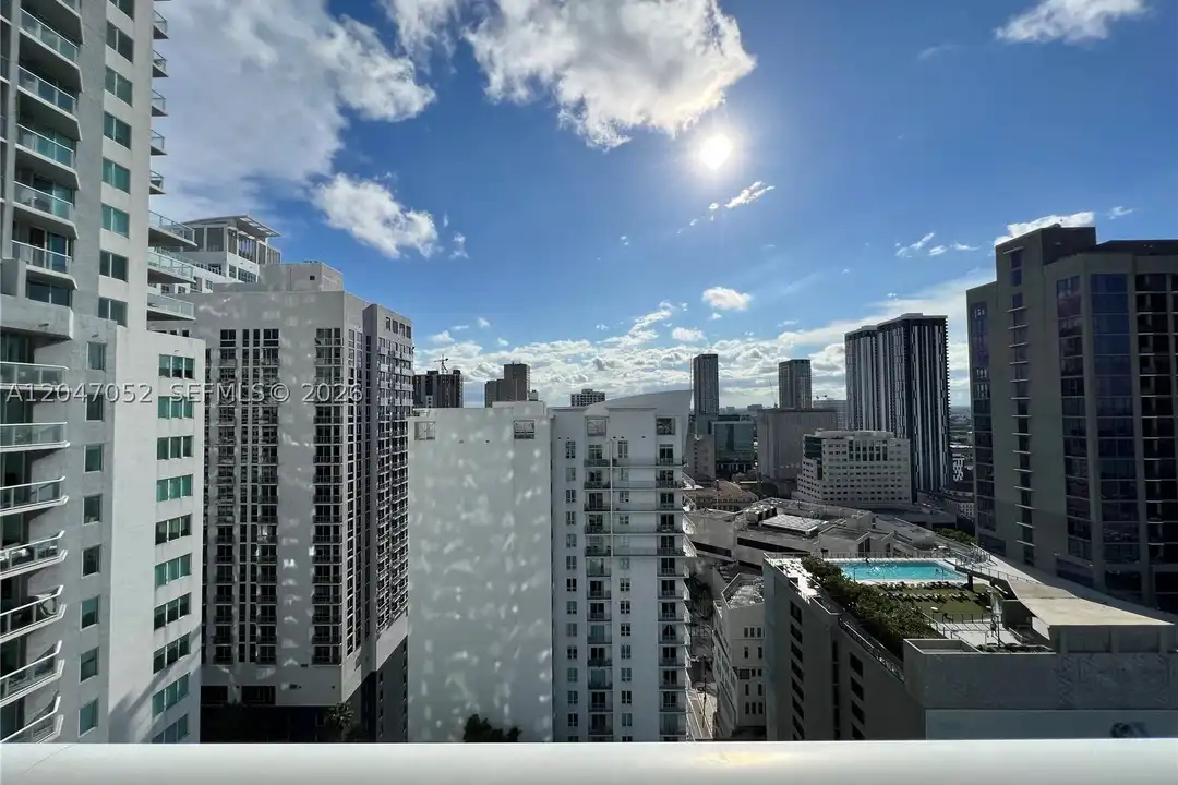 244 Biscayne Blvd #2610 - View 3