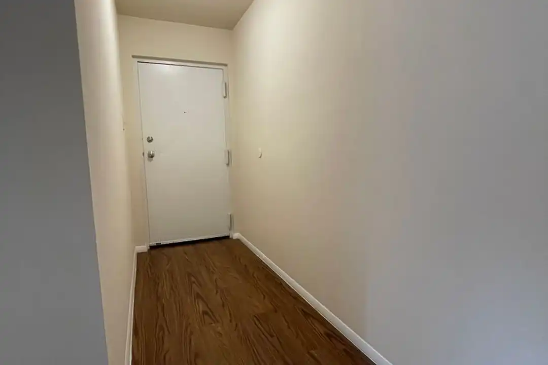 14207 Grand Pre Rd unit 14210 #204 – photo 1