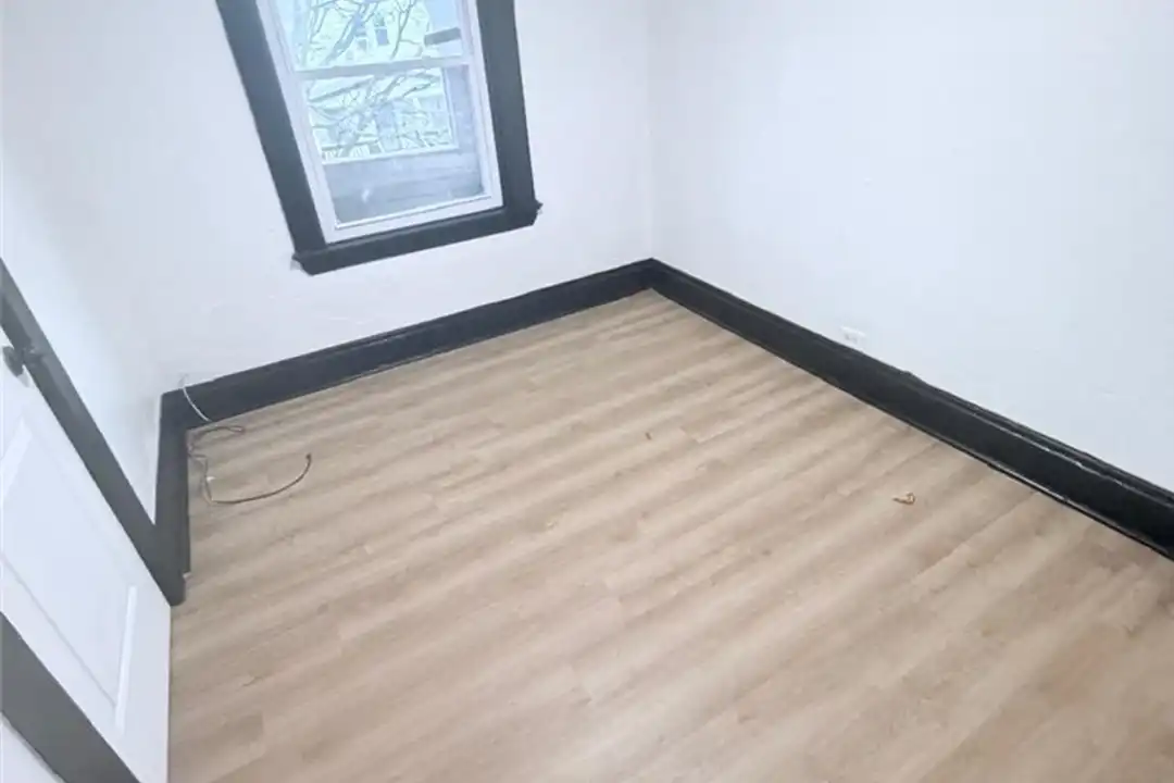 2791 E 127th St unit UP – pohled 2