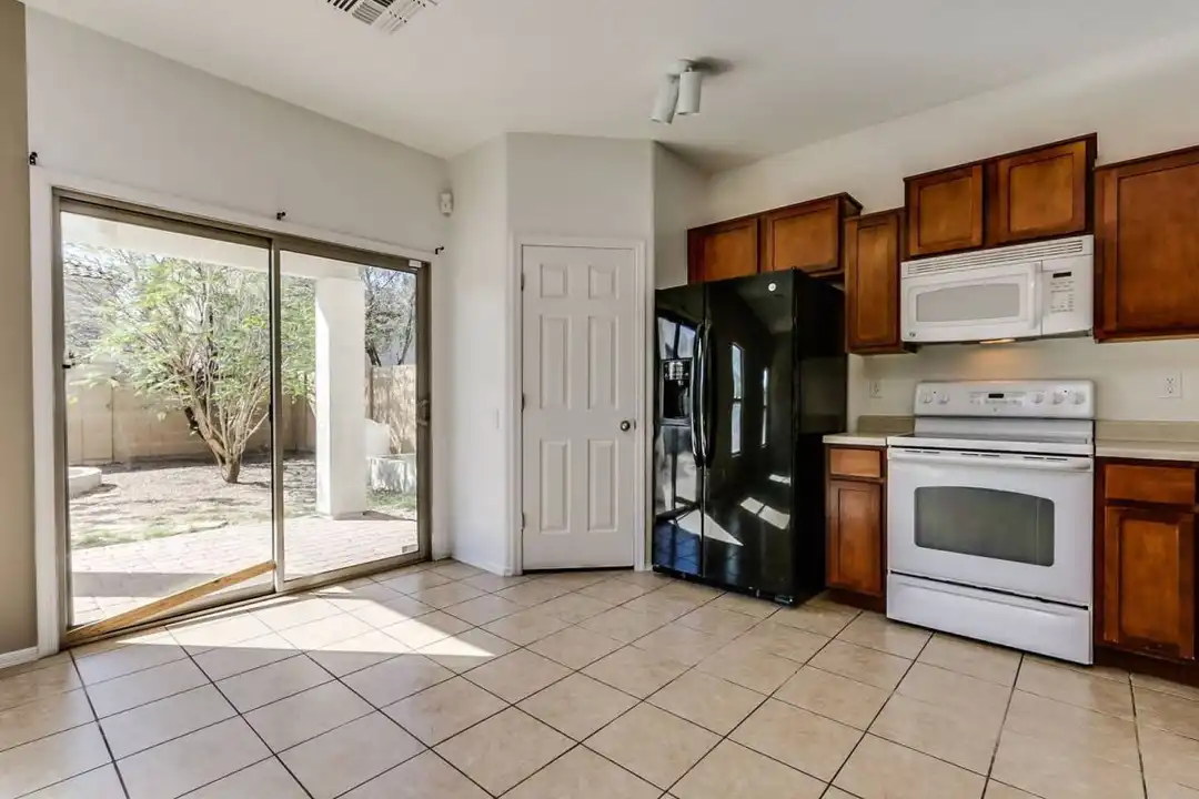 5413 W Apollo Rd - View 5