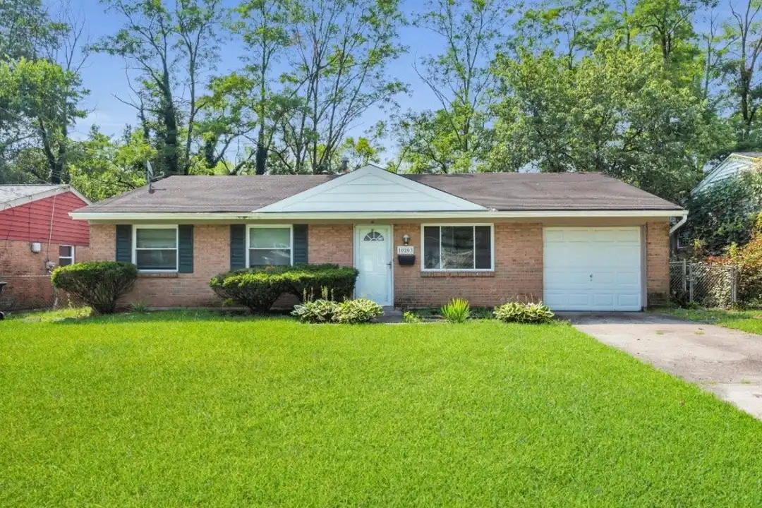 10203 Storm Dr – photo 1