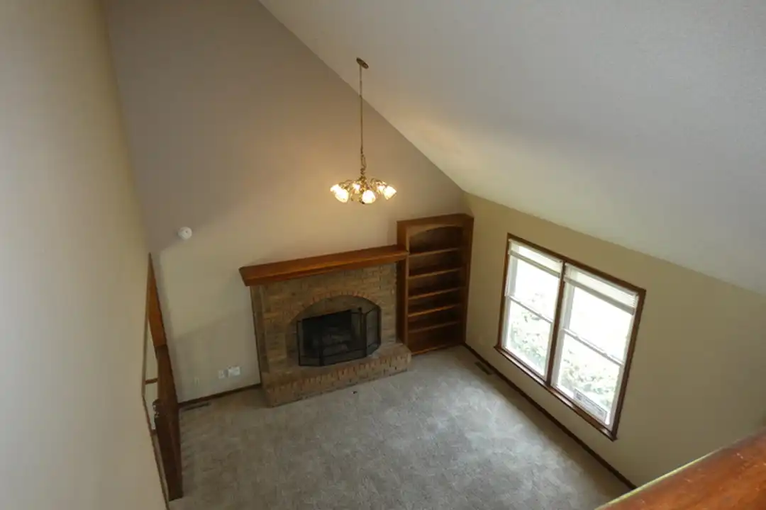 208 NW 101 St - View 4