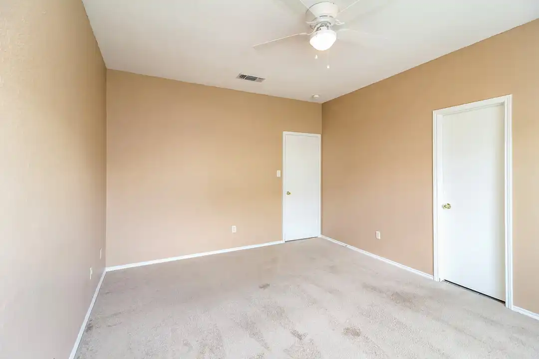 3612 Garden Springs Dr - More