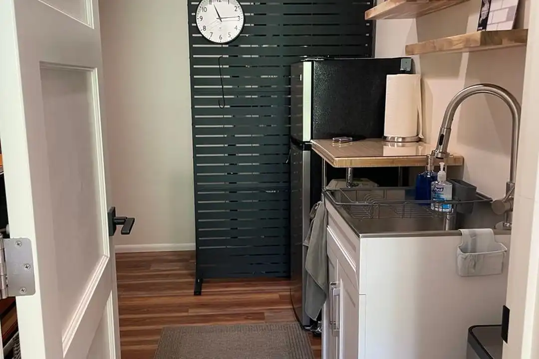 73-1379 Kinoulu Pl - View 5