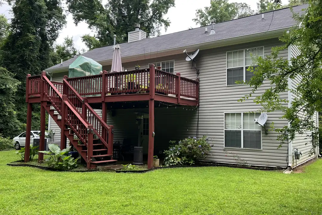 House in Lagrange - View 2