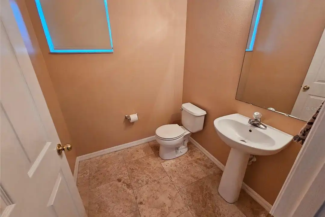 1881 Strathmore Cir - More