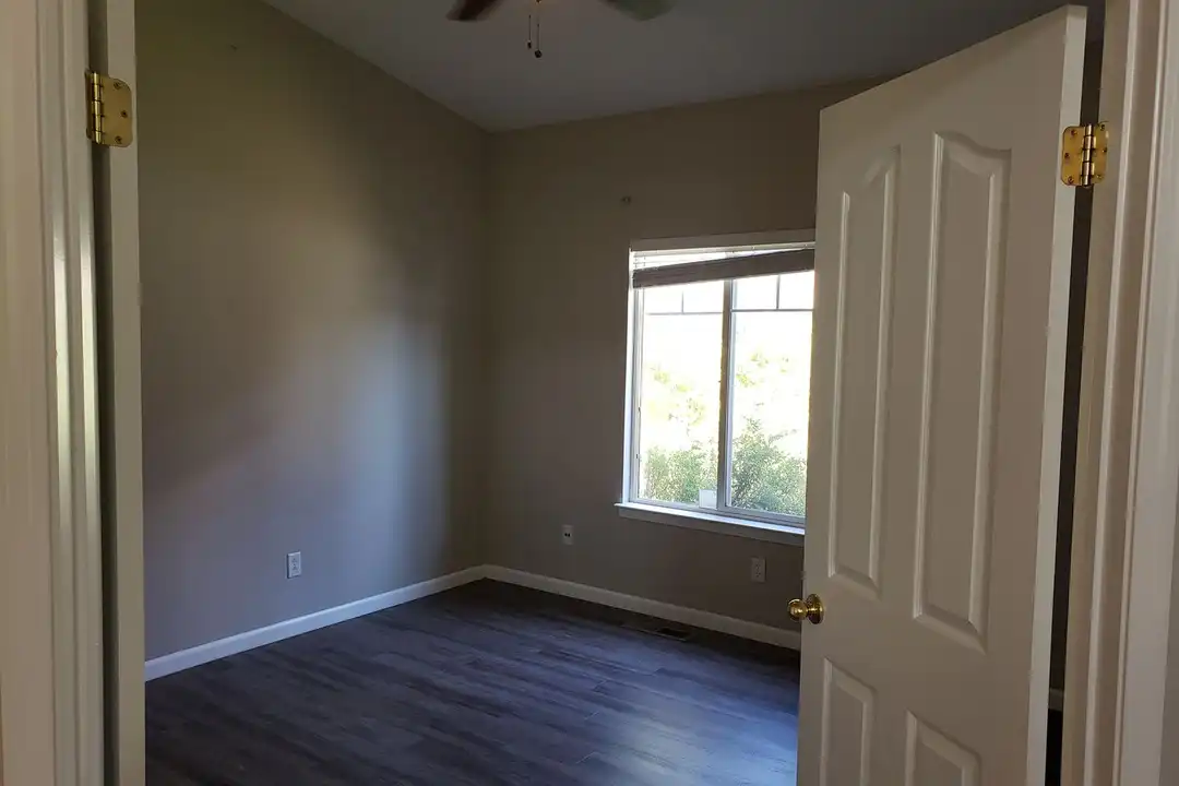 7251 Noah Ct - View 5