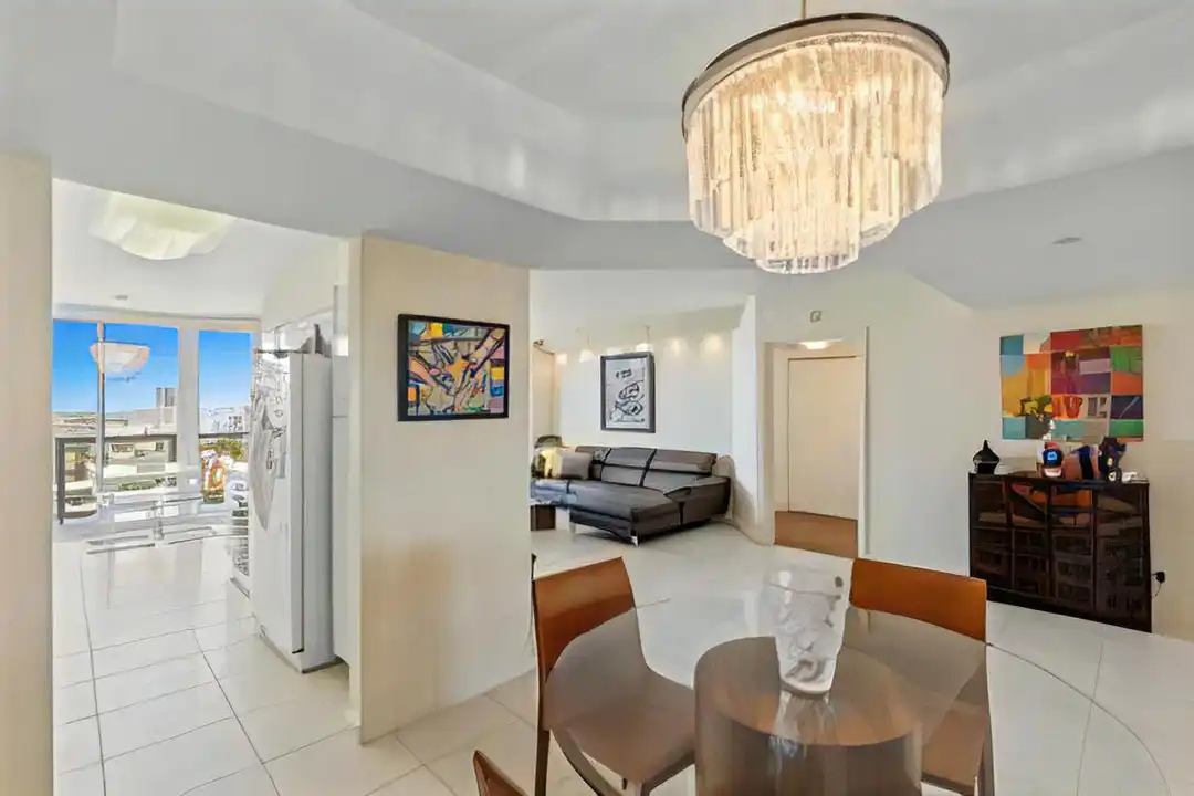 3561 Yacht Club Dr - View 3