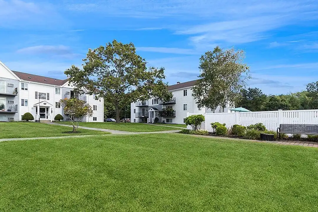 Village at Marshfield – photo 1 of 28