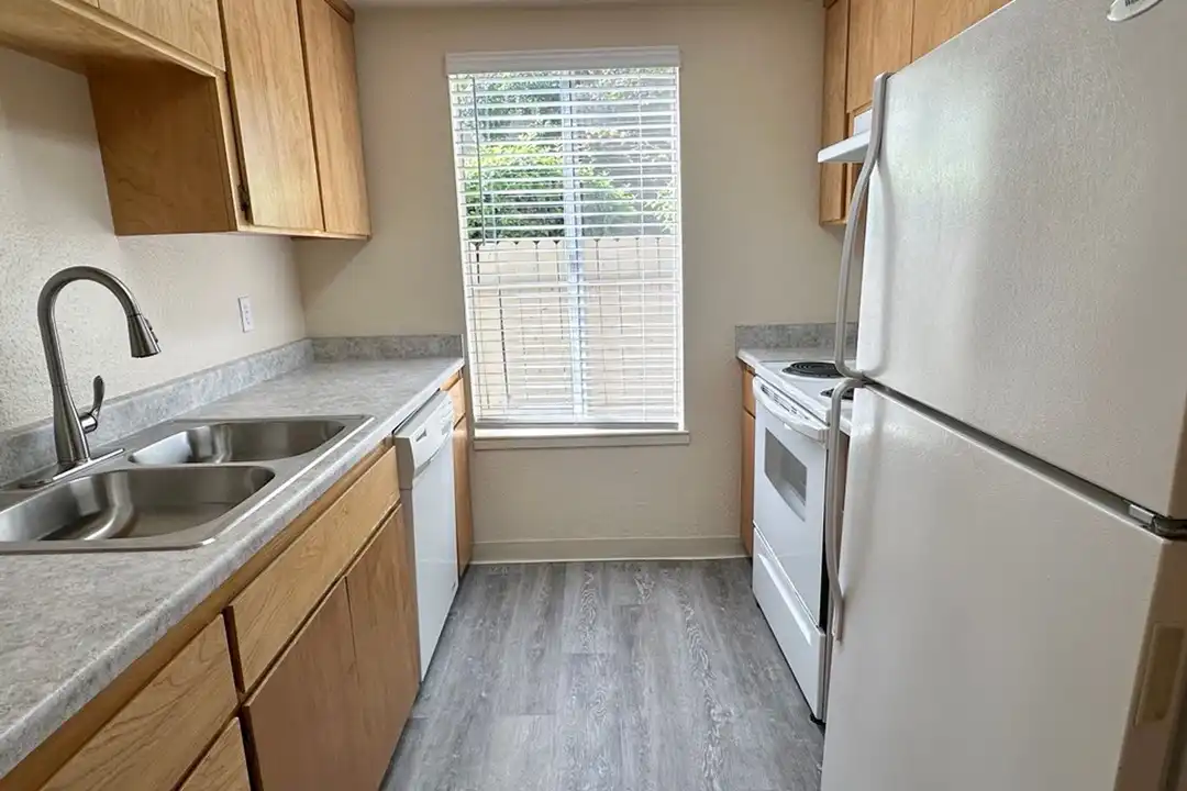 400 W Gettysburg Ave unit 206B - View 6