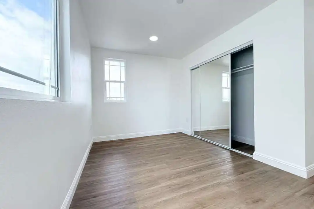 1731 E 68th St unit B - More