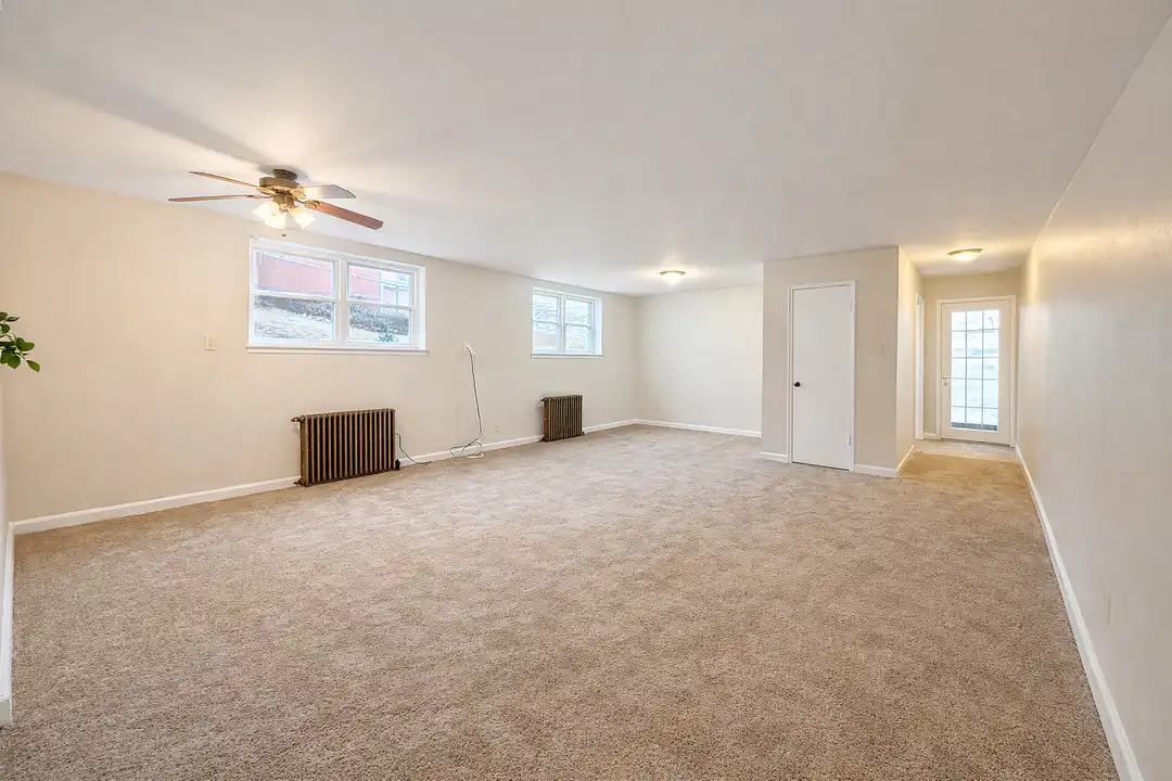 267 S Winebiddle St unit 1 - View 2