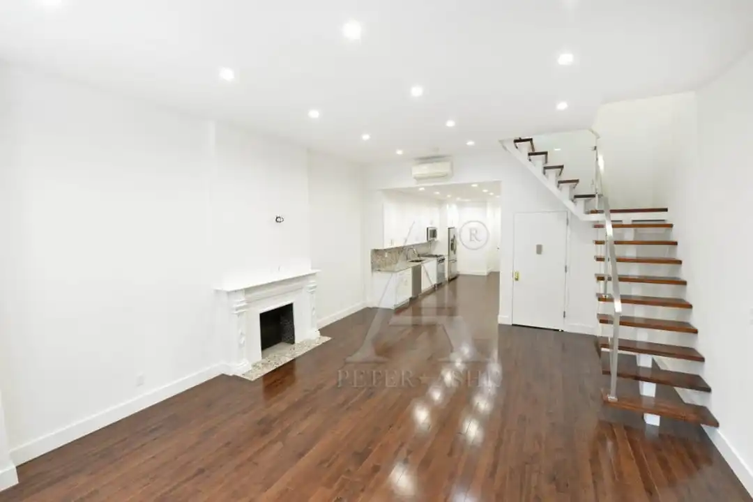 53 E 64th St unit TH – pohled 6