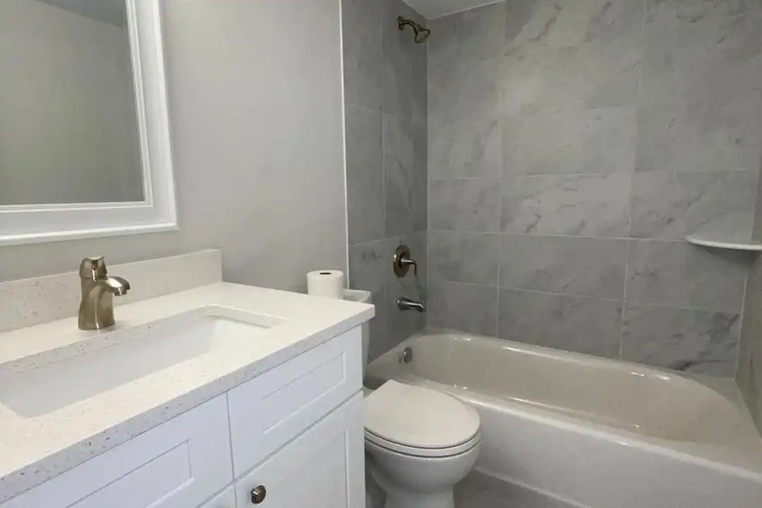 661 Hernando St unit Unit 4 - View 6