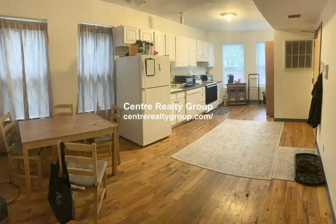 850 Huntington Ave - View 2