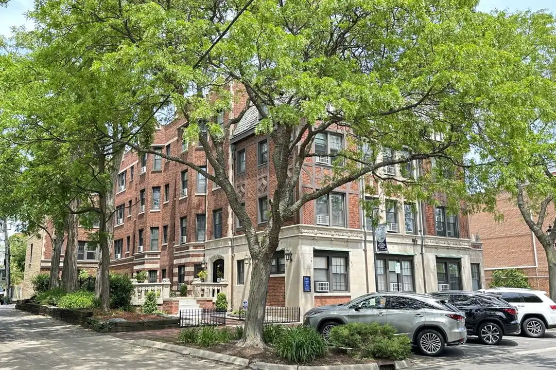 368 Hazel Ave unit B10 – photo 1 of 20