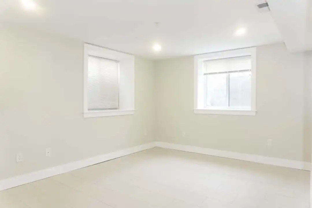 66 Athol St – pohled 6