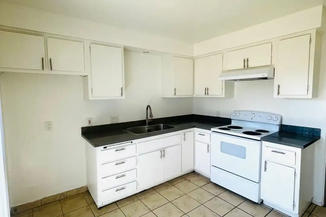 720 N Ojai Rd unit 720D - View 2