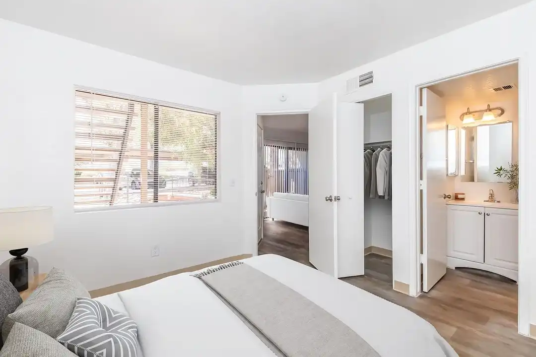 Apartment in Sierra Vista - View 5