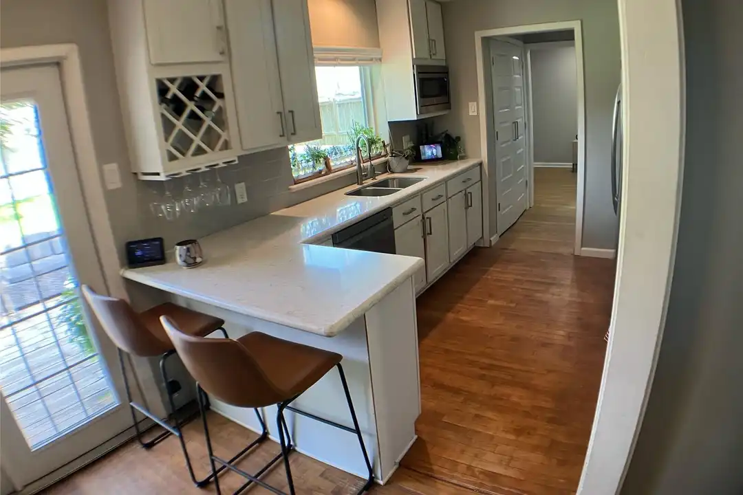 3027 Guese Rd - View 4