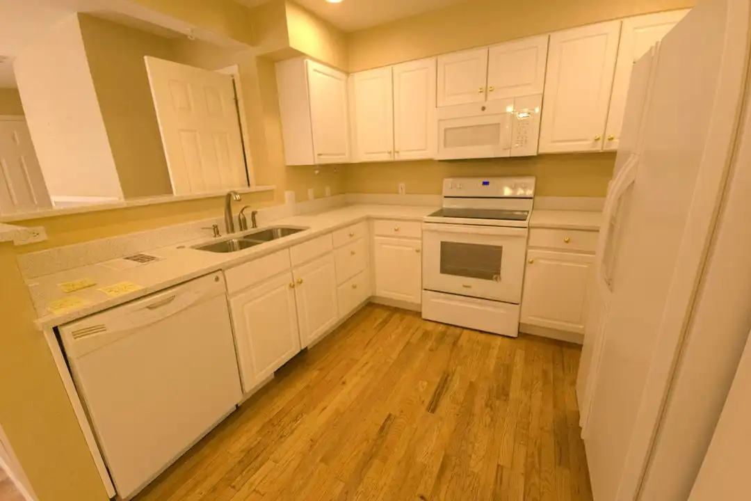 3790 Colorado Ave unit # E - View 5