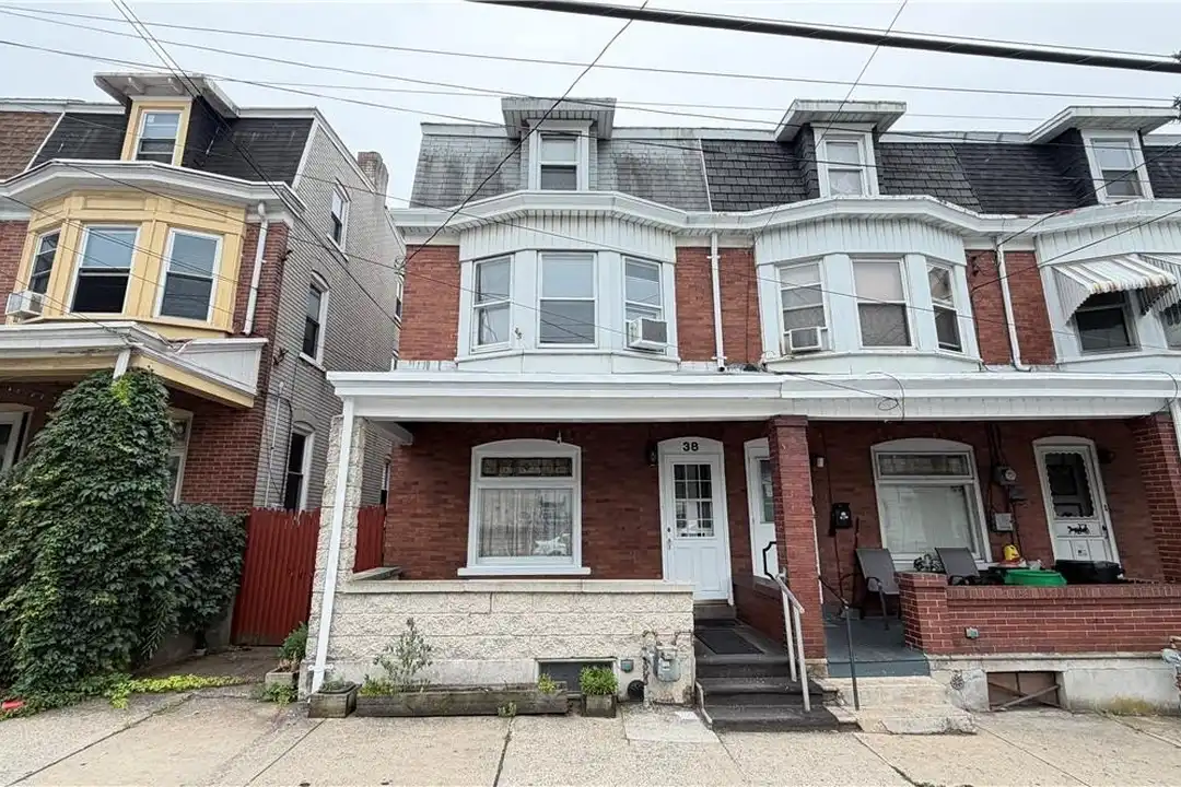 38 S Carlisle St – photo 1