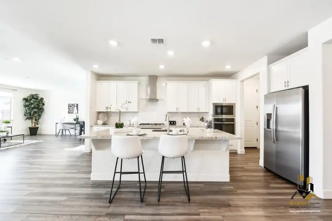 4040 Swing Way - View 2