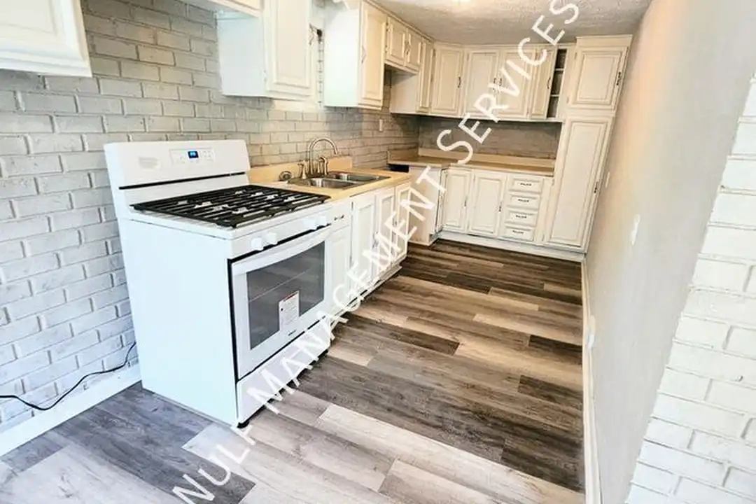 720 Benwood Ave – photo 1
