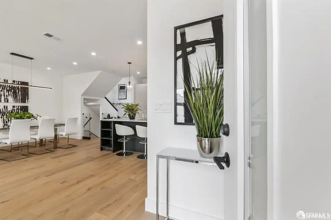 1160 Florida St - View 3