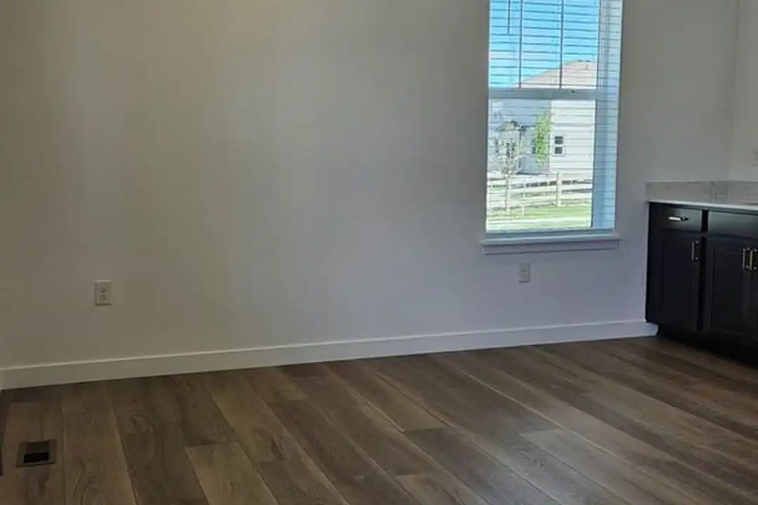 4664 Windmill Dr - View 6