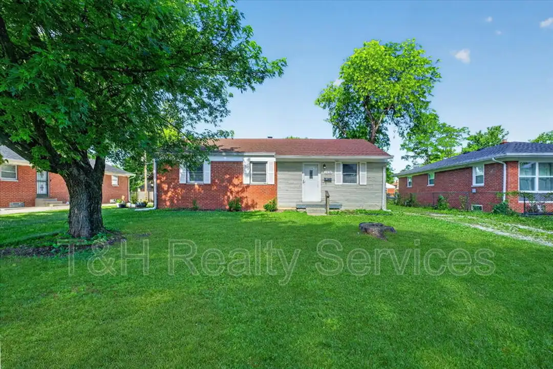 House in Indianapolis - View 3