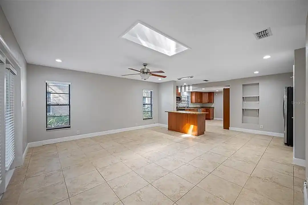3910 W Pine St – pohled 4