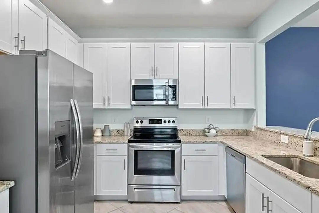 14129 Pine Lodge Ln - More